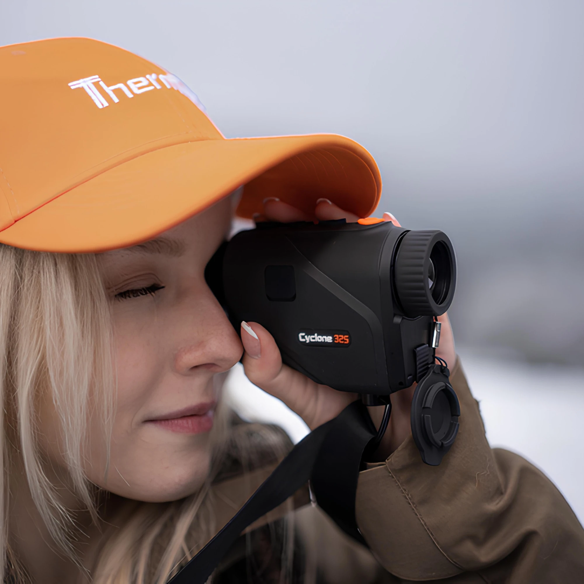 Wärmebildgerät ThermTec Cyclone als Monokular mit ergonomischem Design Wärmebildgerät ThermTec Cyclone als Monokular mit ergonomischem Design